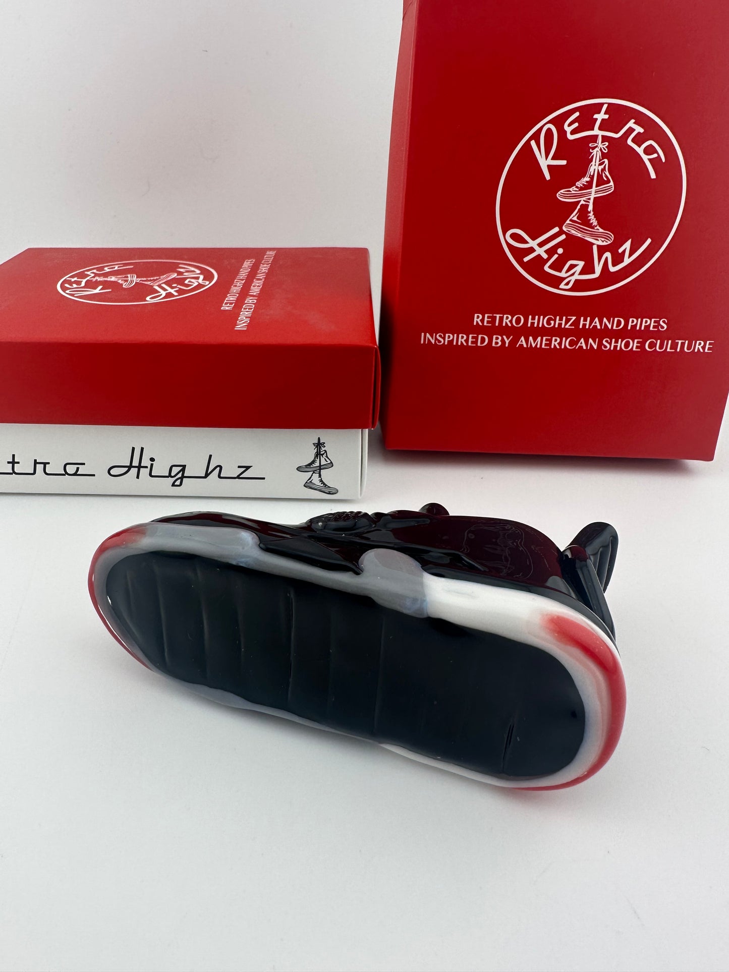 Retro Highz V2 Sneaker Hand Pipe