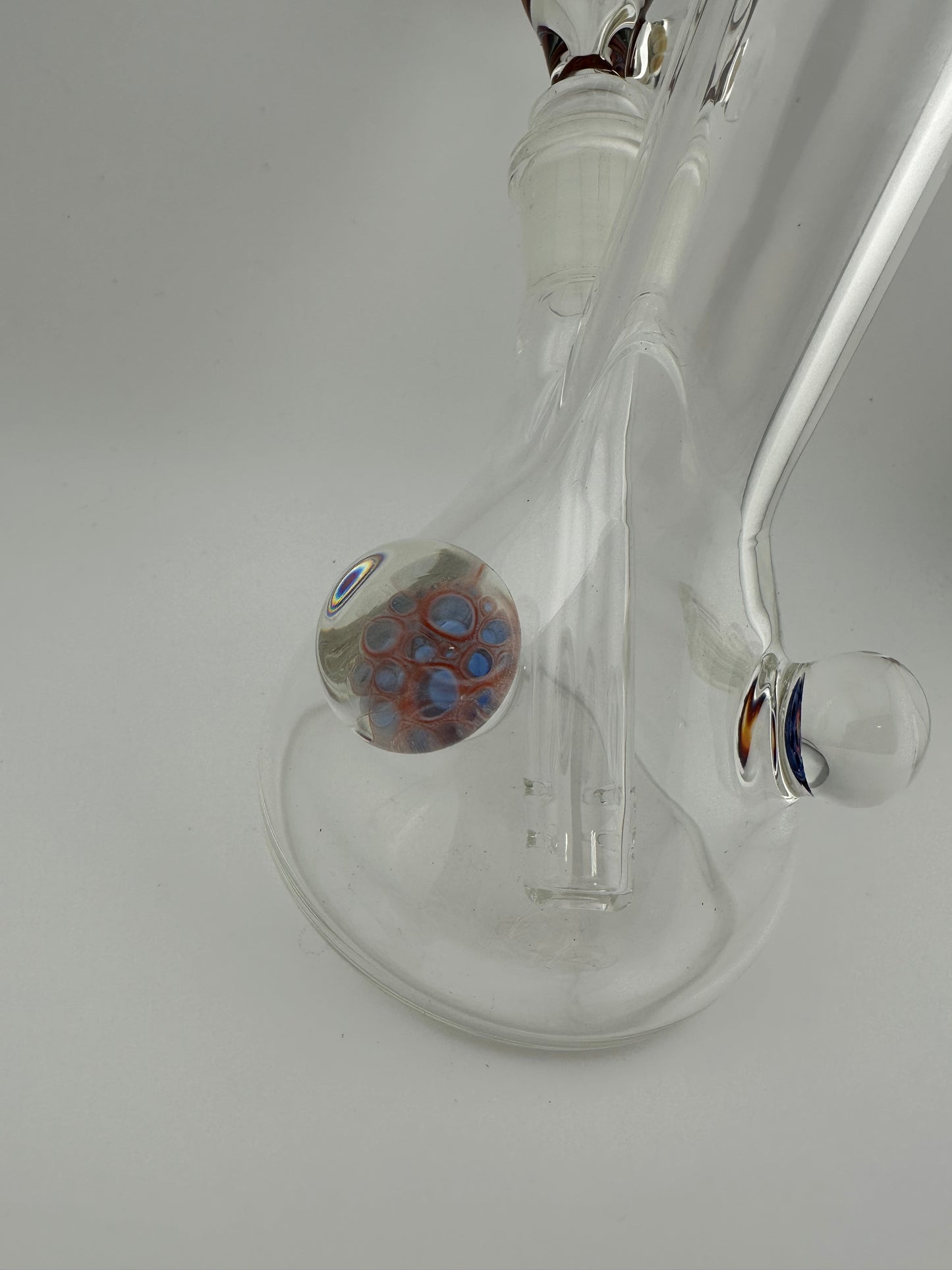 Lylo Glass 14mm Medium Beaker w/ Color Accent