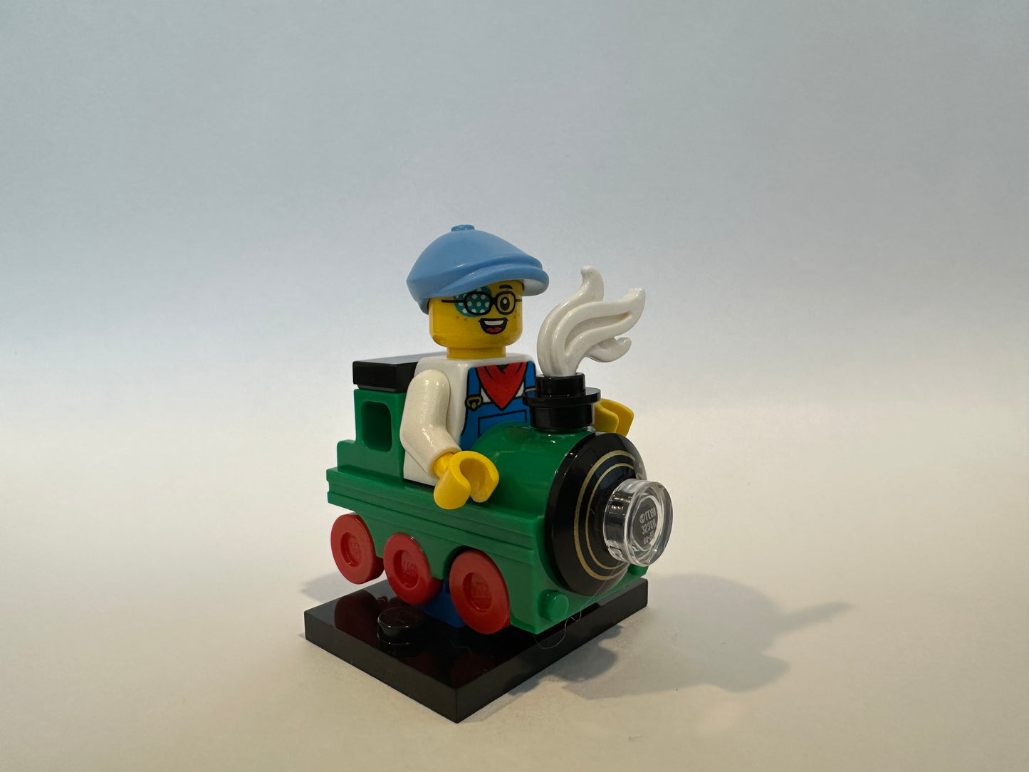 Lego Minifigures Series 25 Train Kid