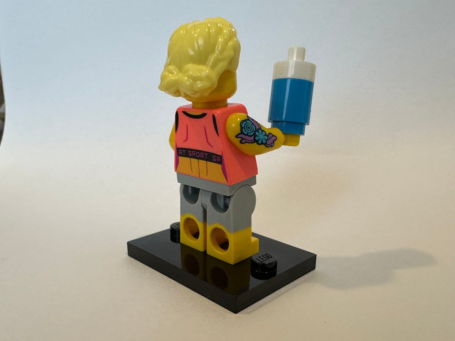 Lego Minifigures Series 25 Fitness Instructor